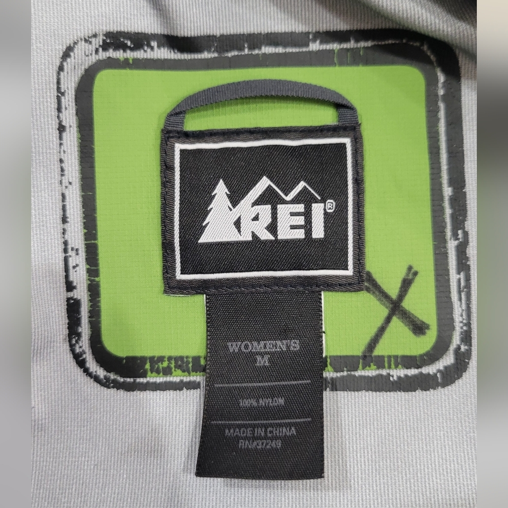 REI Bright Green Hooded Rain Jacket | Size Medium - Picture 7 of 9